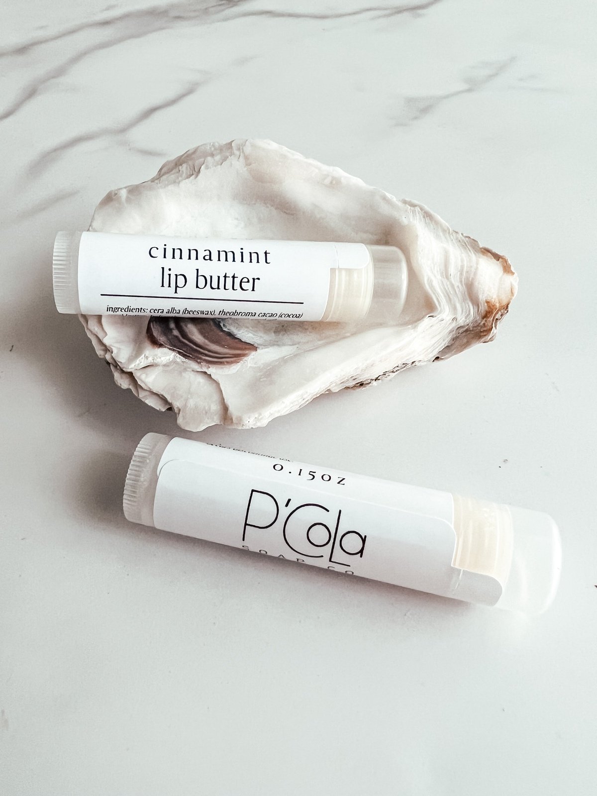 all  natural lip balm  with cinnamon and fresh mint